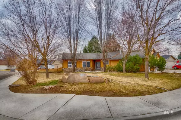 Eagle, ID 83616,334 S Kestrel Pl