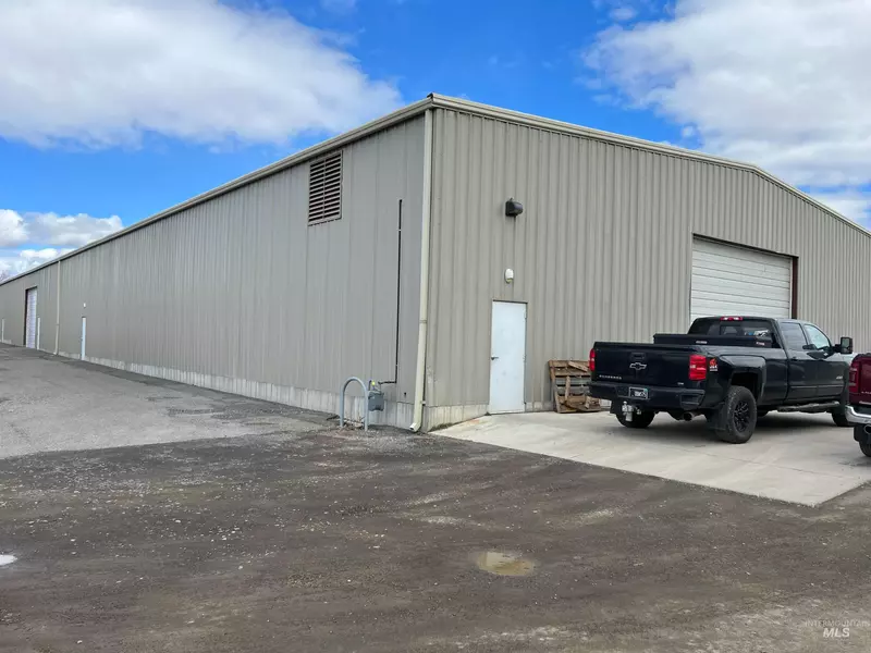 299 Addison Ave W, Twin Falls, ID 83301