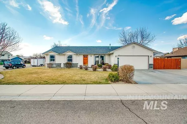 2355 N Laughridge Ave, Meridian, ID 83646