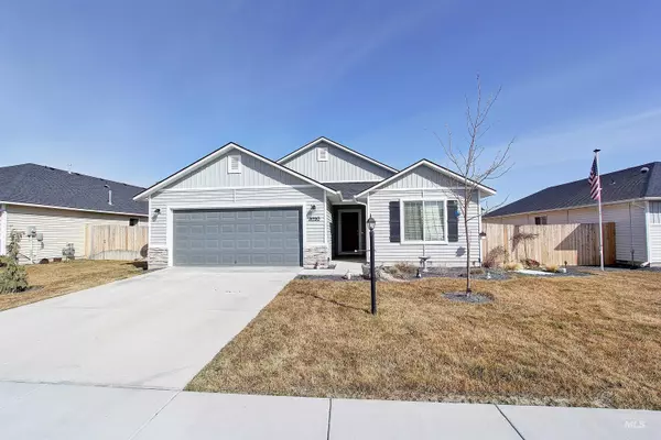 11720 Walden St, Caldwell, ID 83605