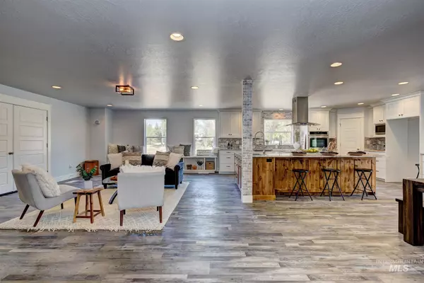 Nampa, ID 83687,5855 Joe Lane