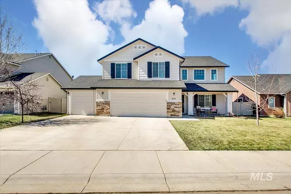 Star, ID 83669,901 N Pine Brook Way