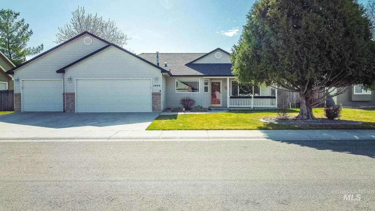 Meridian, ID 83646,1989 W Red Feather Way