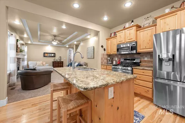 Boise, ID 83709-0000,7379 W Ring Perch Dr