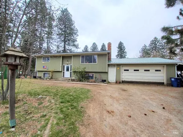 203 W 20th Ave, Post Falls, ID 83854