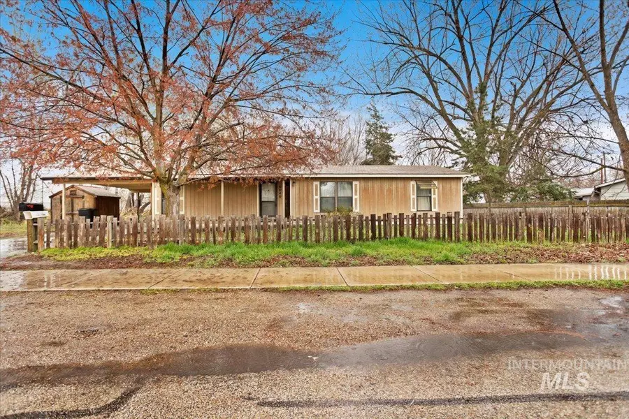 6040 N Garrett Street, Garden City, ID 83714