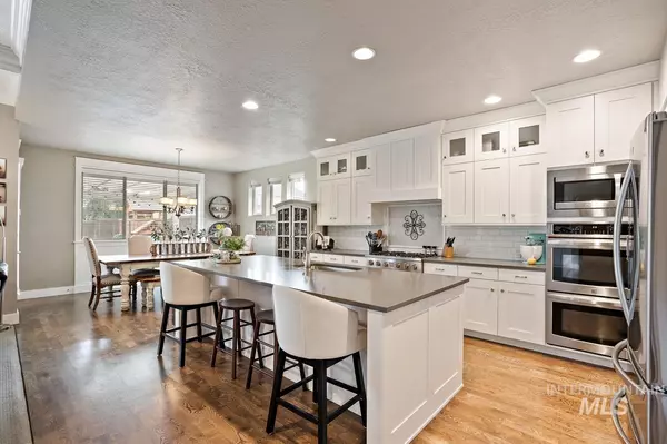 5984 N Keaton Ave, Meridian, ID 83646