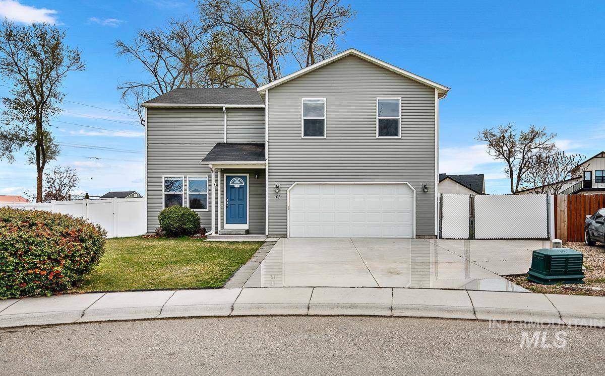 71 W Steph St, Kuna, ID 83634