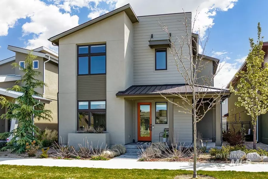 3744 S Single Tree Ave, Boise, ID 83716