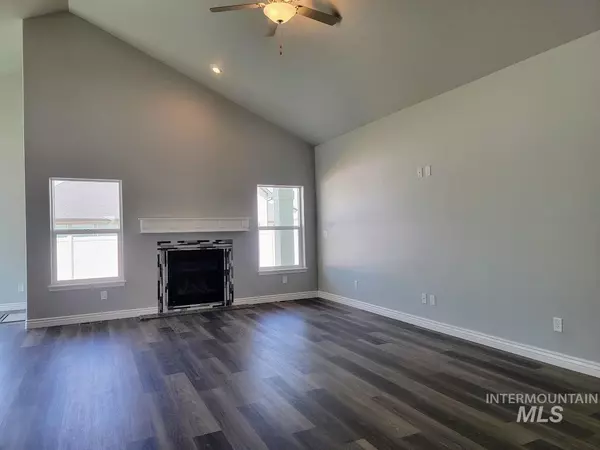 Twin Falls, ID 83301,2915 Sunlight Rd