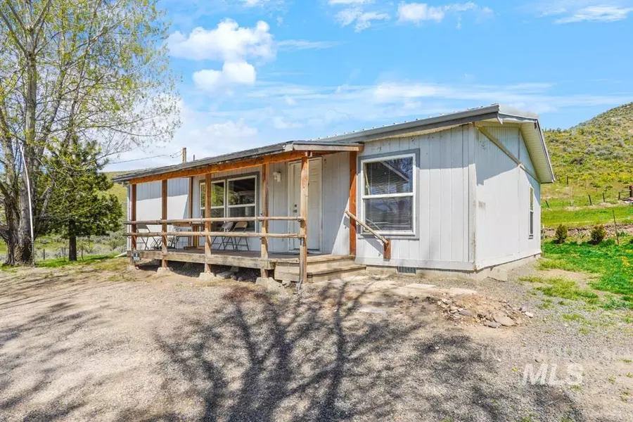 1550 Thousand Springs Rd, Weiser, ID 83672