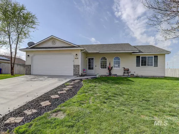 653 Queens Dr., Nampa, ID 83687