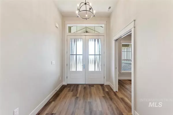 Nampa, ID 83686,2433 S Tucson Ave