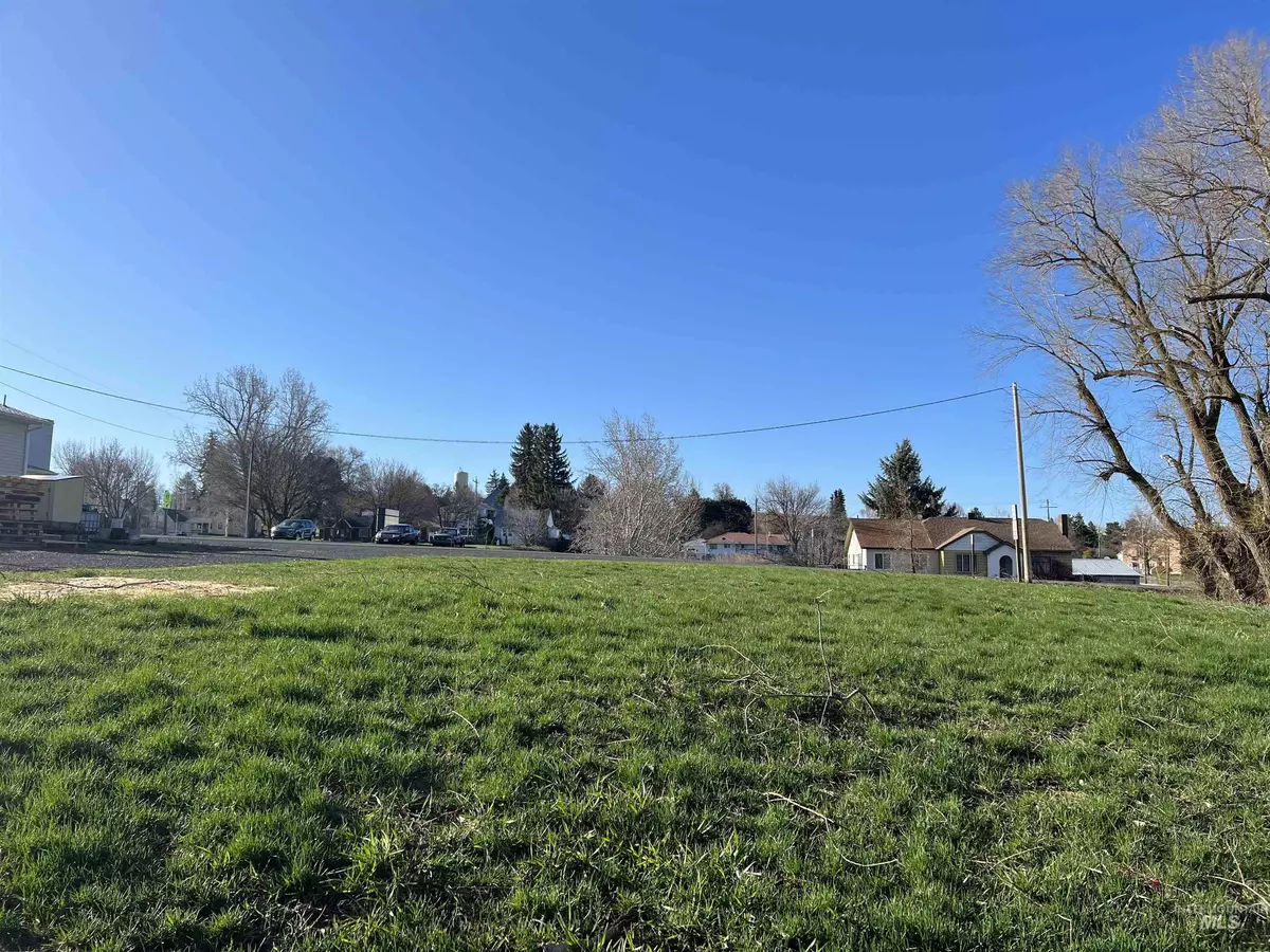 Colton, WA 99113,NKA Broadway Street