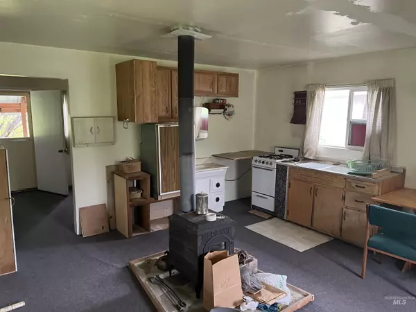 Challis, ID 83226,14000 Morgan Creek Rd