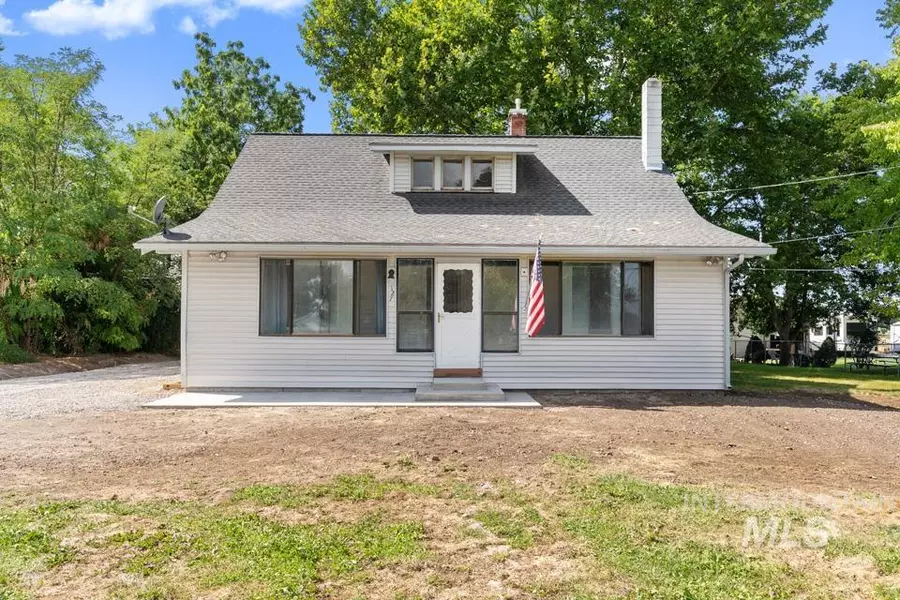 127 W Blvd, New Plymouth, ID 83655