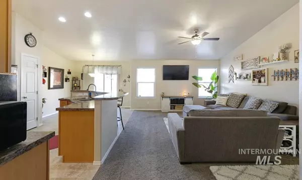 Caldwell, ID 83607,1019 Honey Crisp Dr