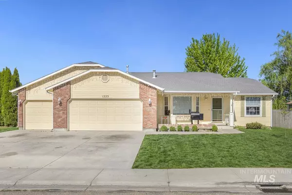 1223 Cattail St, Nampa, ID 83686