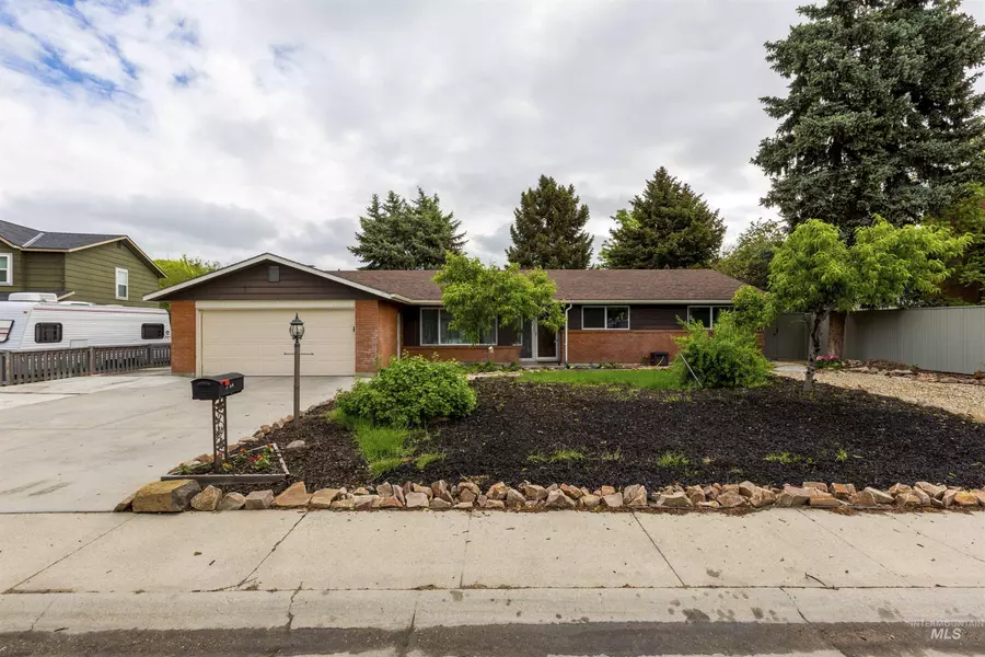 3750 N Coventry Dr., Boise, ID 83704