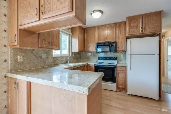 Boise, ID 83704,2824 N Venus Pl