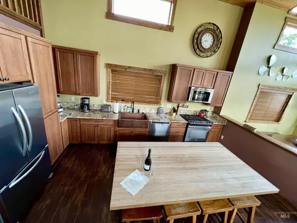 Coolin, ID 83856,37 Vacation Ct