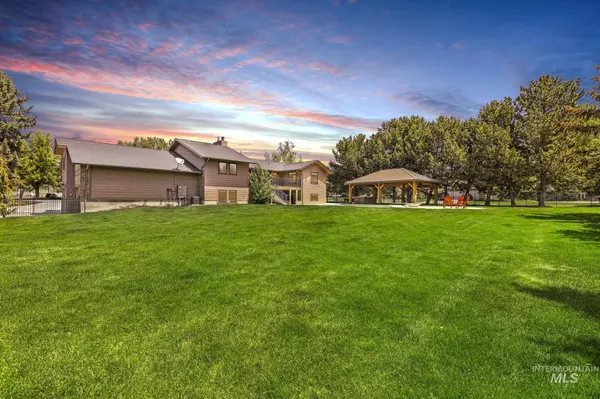 Twin Falls, ID 83301,3180 Woodridge Drive