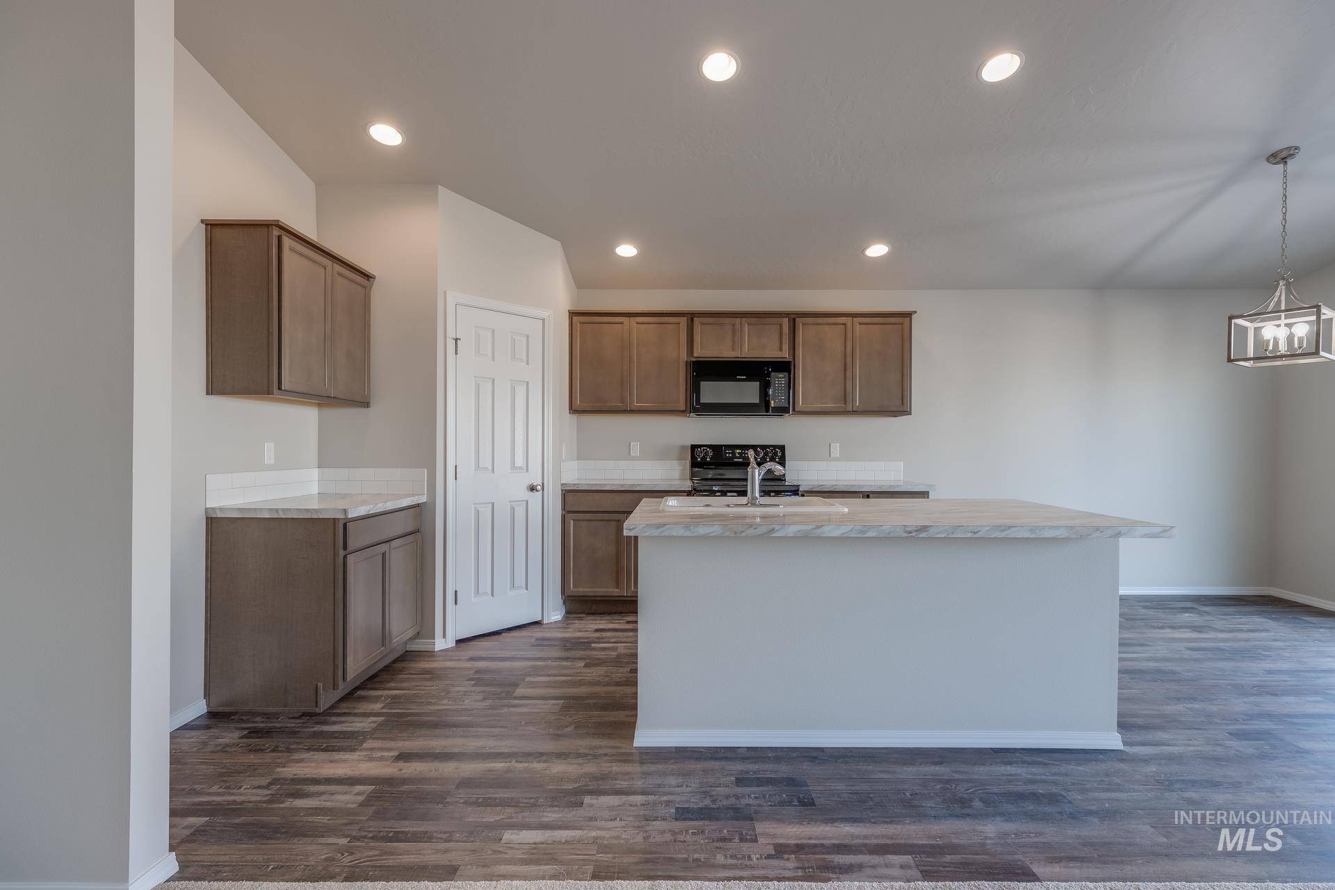 Caldwell, ID 83607,16438 Kelso Way
