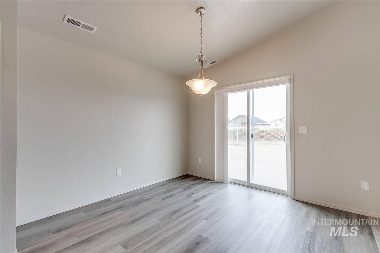 Kuna, ID 83634,67 N Meadowsweet Ave