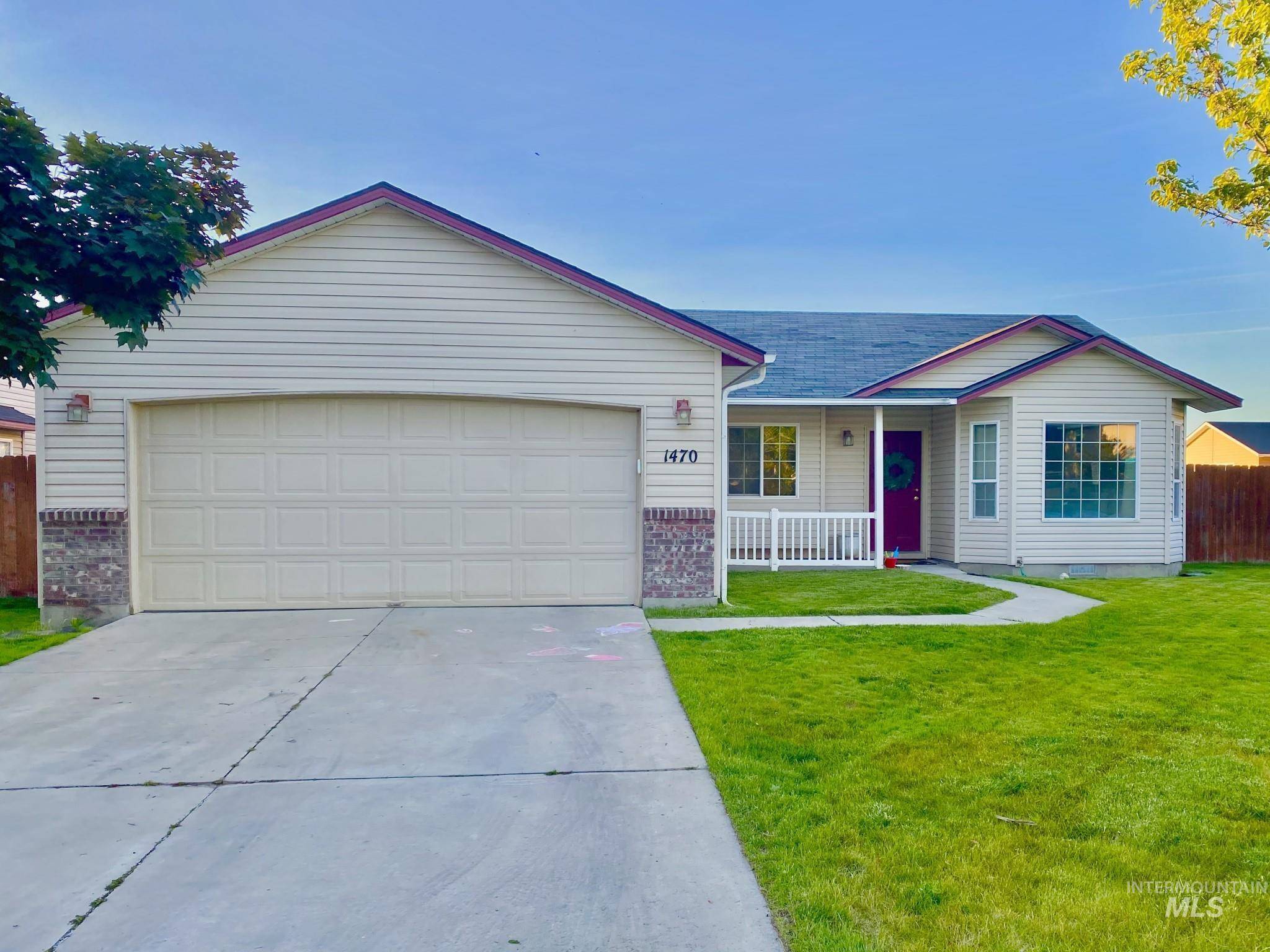 1470 Peregrine Dr, Middleton, ID 83644