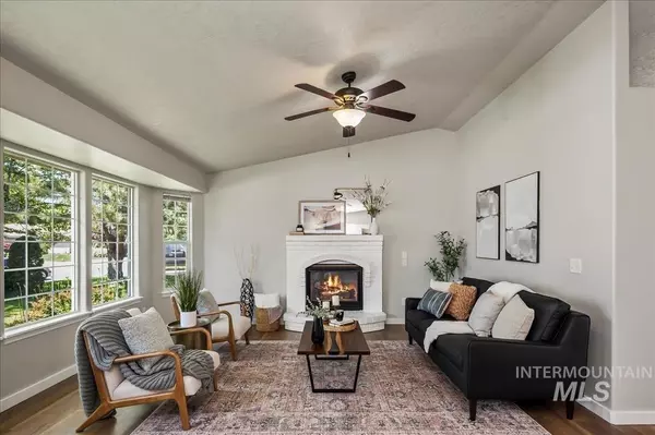 6760 N Misty Cove Ave, Boise, ID 83714