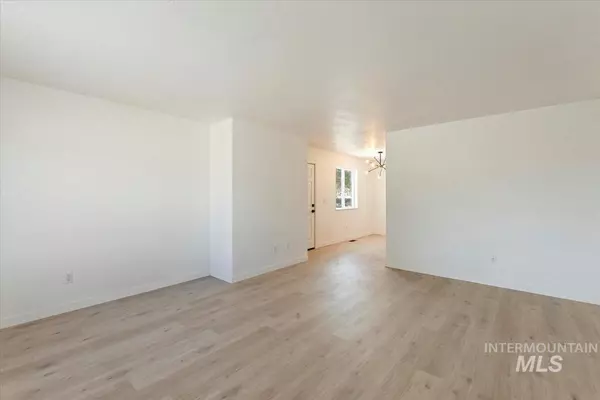 Nampa, ID 83686,5752 Randolph Drive