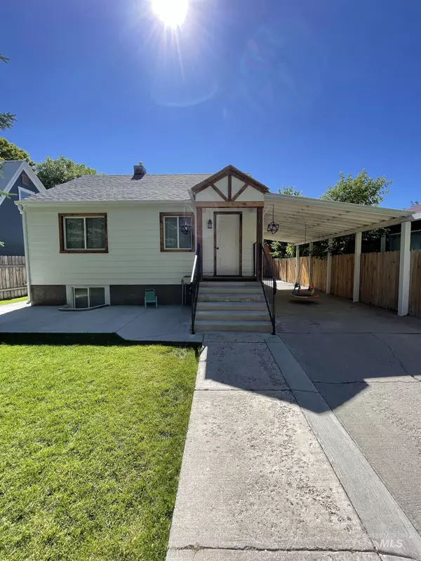 1418 Malta Ave, Burley, ID 83318