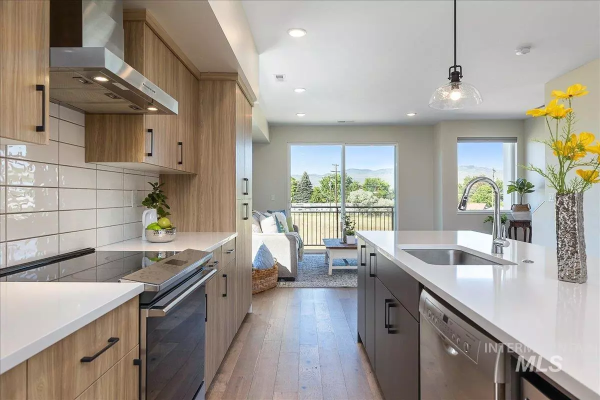 Boise, ID 83705-2581,1122 S Marietta Spur Ln