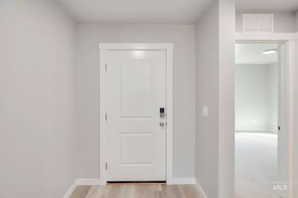 Meridian, ID 83646-0000,3916 N Chelmsford Ave