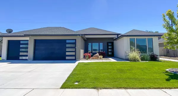 957 Birchton Loop, Twin Falls, ID 83301