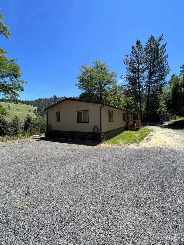 501 N 8th St., Kendrick, ID 83537