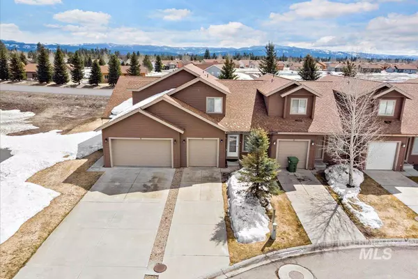 26 Mangum Circle, Donnelly, ID 83615