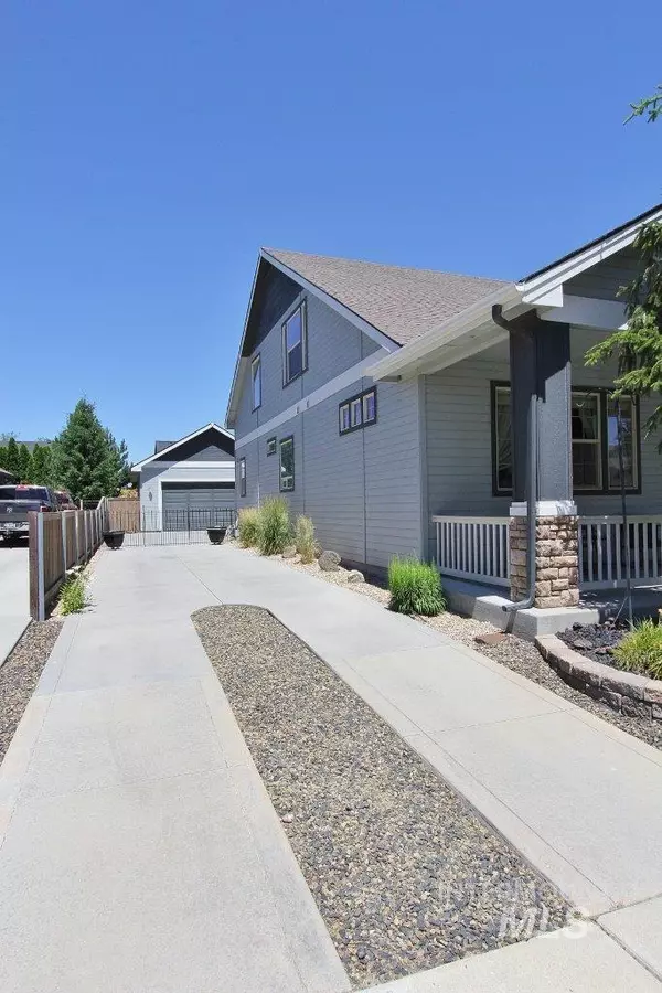 Boise, ID 83709,10484 W Brownstone Dr