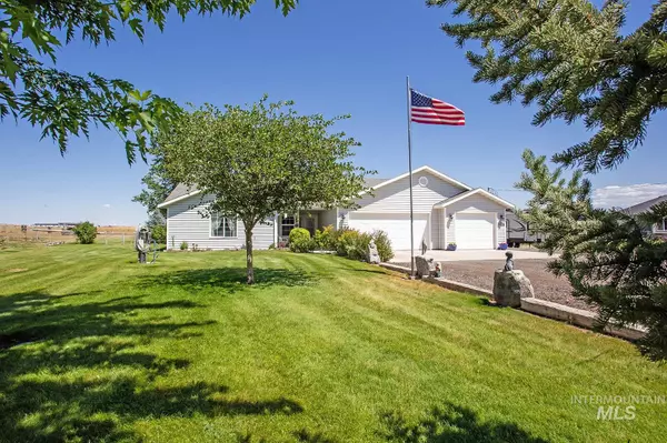 615 A Pioneer Mountain Loop, Jerome, ID 83338