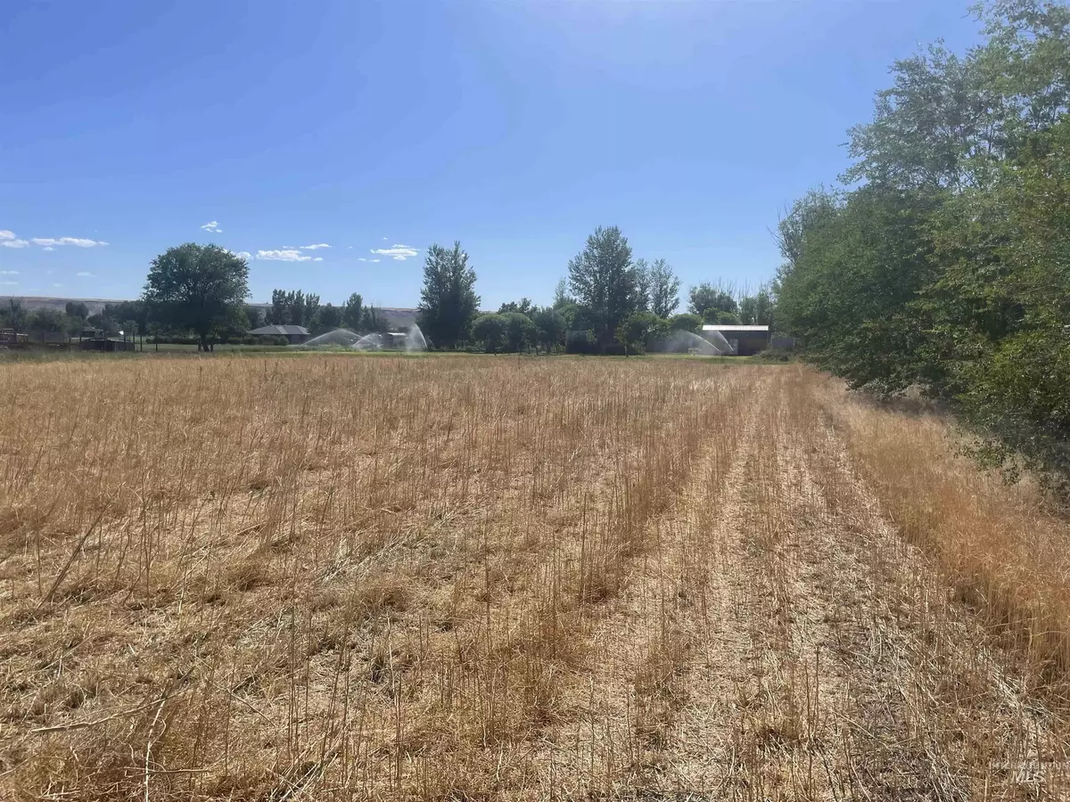 Hammett, ID 83627,720 S Jade Way