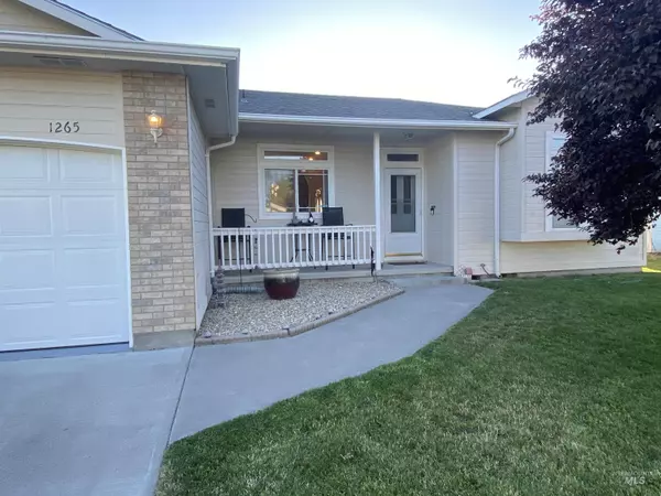 1265 Garrett Street, Mountain Home, ID 83647