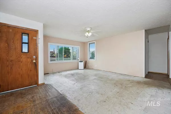 Filer, ID 83328,218 W Midway Street