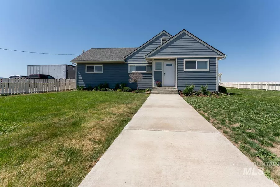 490 Dutch Flat Road, Pomeroy, WA 99347