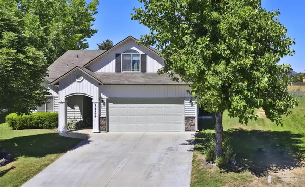 17744 Dark Zebra Way, Nampa, ID 83687