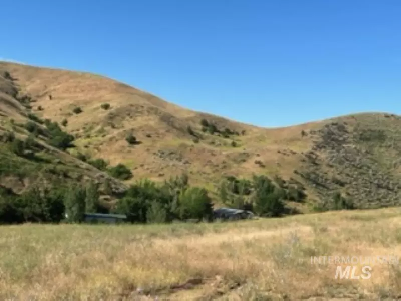 Lot 8 Calvin Dr, Horseshoe Bend, ID 83629