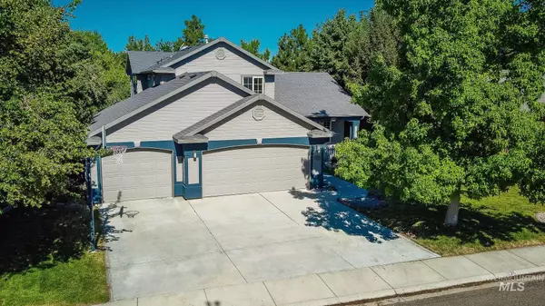 1125 N Hiltonhead Way, Eagle, ID 83616