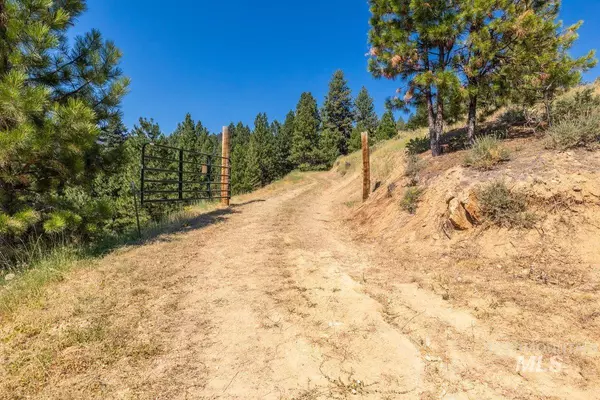 Boise, ID 83716,5 Ridgetop