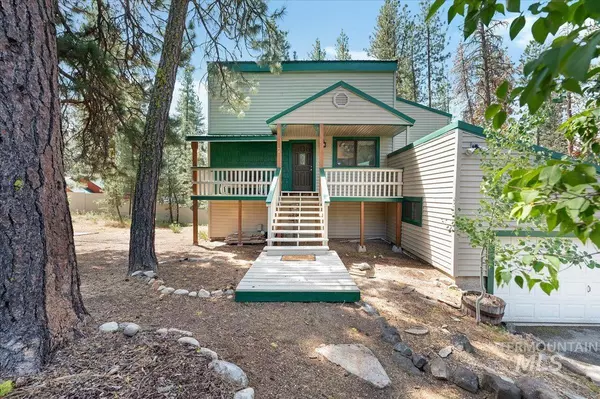 7 Elderberry Circle, Idaho City, ID 83631