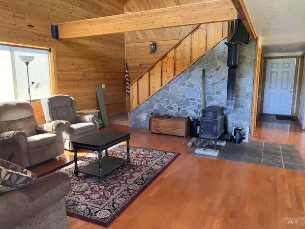 Warren, ID 83671,532 Warren Creek Road