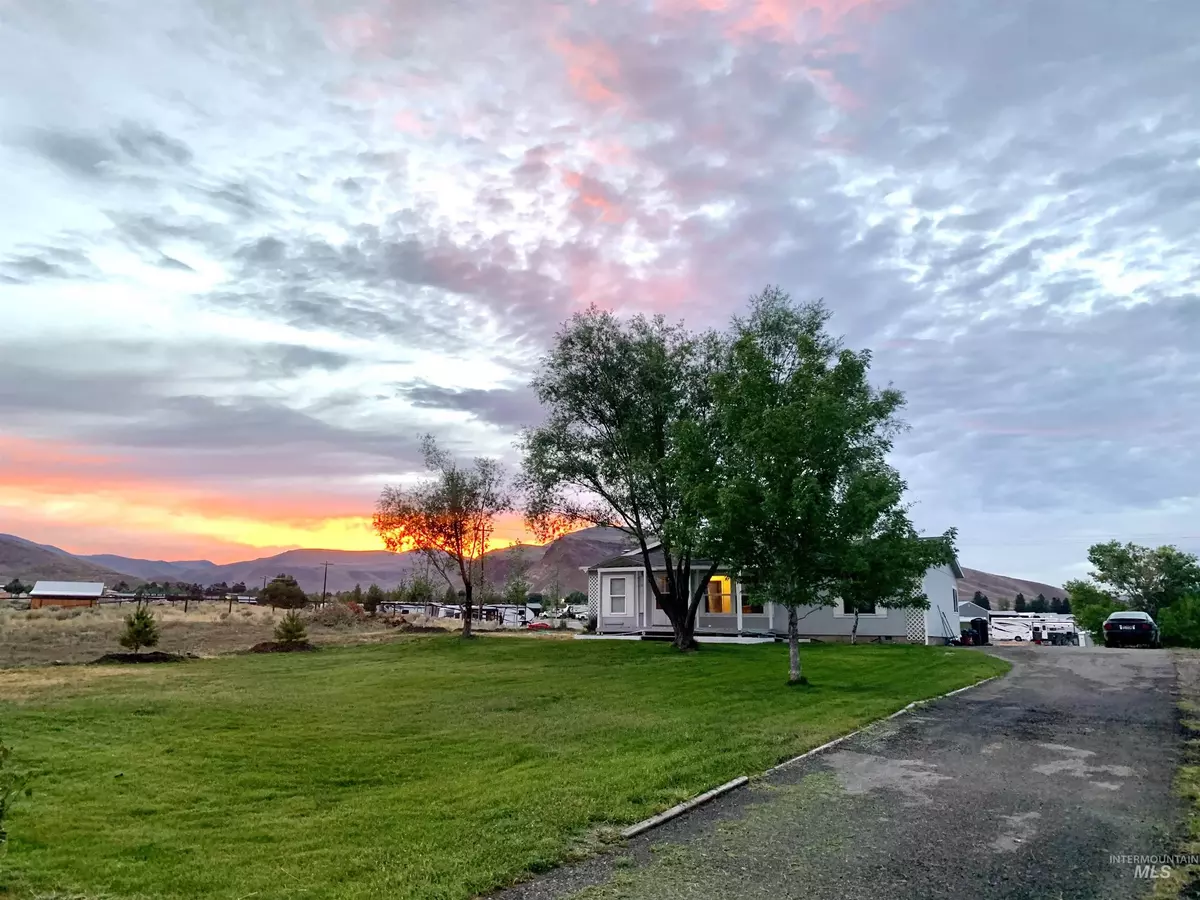 Challis, ID 83226,430 Apex E Apex Lane